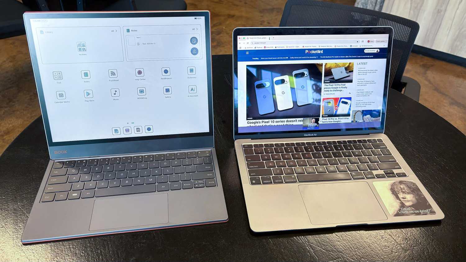 Boox Tab X C сравнение с MacBook Air